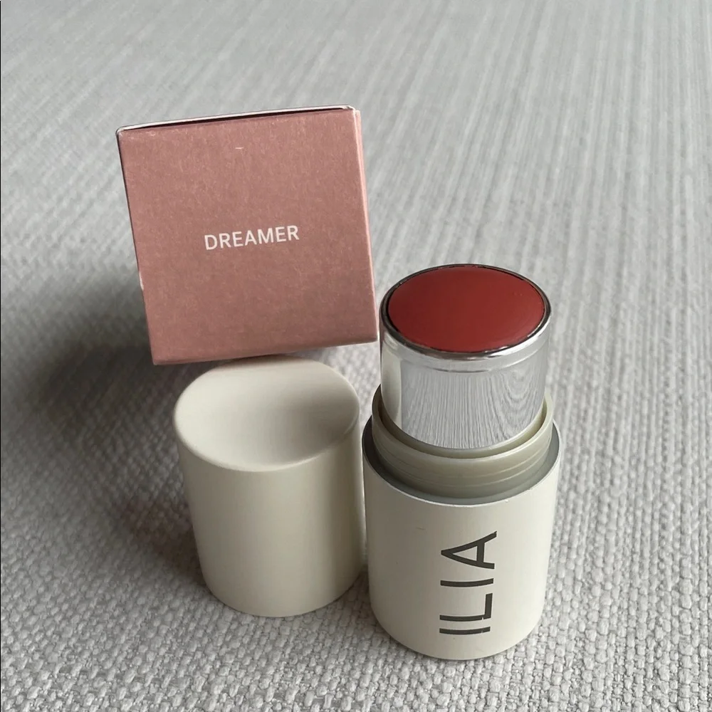 ILIA Multi-Stick Cream Blush + Highlighter + Lip Tint - dreamer